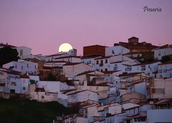 La Casa Del Barranco Que Mira Al Pico * Feria