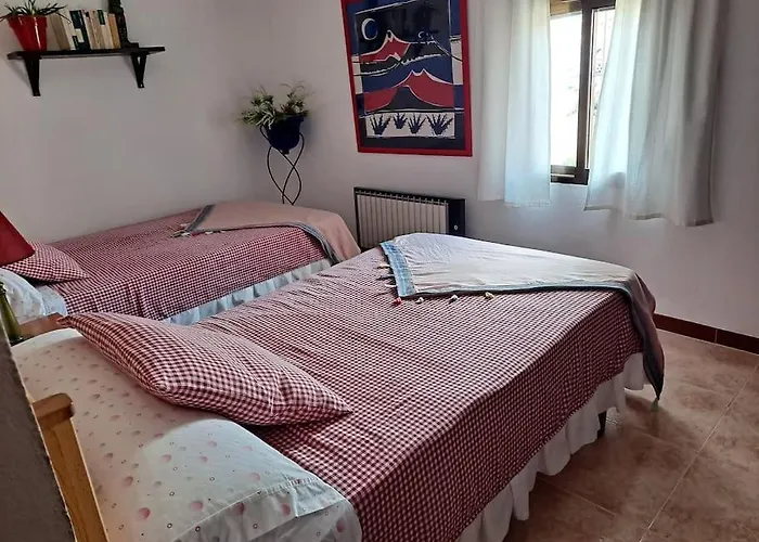 La Casa Del Barranco Que Mira Al Pico Feria